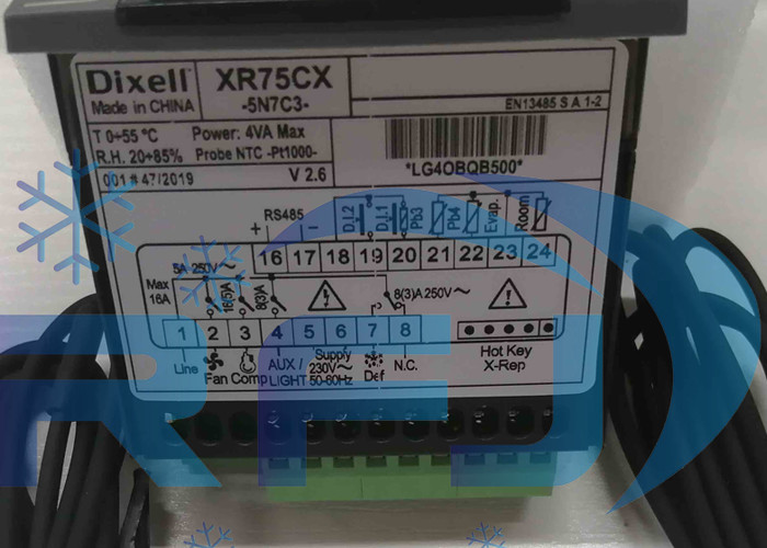 China Contrôleur numérique XR30CX/IR33F0ER00 pour les applications de réfrigération à température moyenne à basse supplier