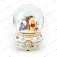 China Resin 100MM Winnie The Pooh Musical Snow Globe on sale