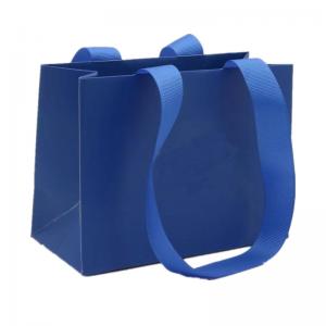 China Multipurpose Flat Handle Paper Bags , Reusable Paper Shopping Bags Blue supplier