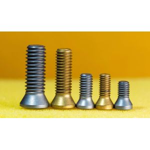 China M1.6 vis d'outil de coupe à haute résistance de qualité 12.9 wholesale