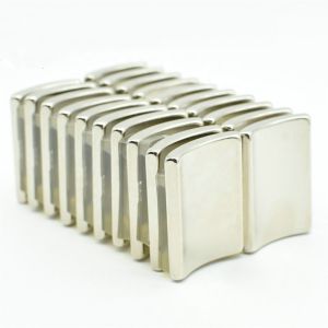 China 鋳造サービス N52 強力な磁気フライホイール弧 発電機のネオジウム磁石 wholesale