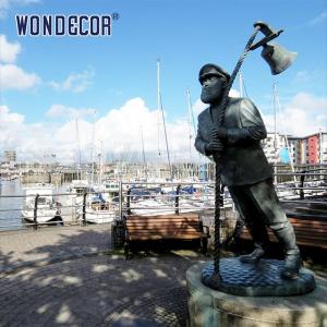 Outdoor Bronze Statues Sculpture Seaside Cast Metal Captain