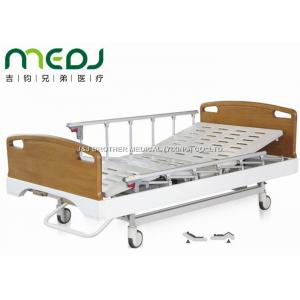 China Critical Care Manual Hospital Bed , Wood Foldable Hospital Bed With Central Brakes supplier
