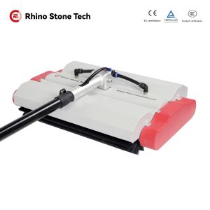 China PVシステムメンテナンスブラシソーラーパネル洗浄ワイパー wholesale