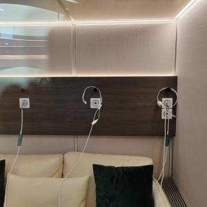 China Air Pressure Hyperbaric Chamber Age Reversal Room Lightweight supplier