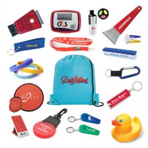 Freeuni Cheap Christmas promotional gift customized logo/mug/t-shirt/ bags/hat/wholesale