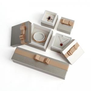 China SGS Custom Packaging Jewelry Boxes For Earring Bangle Bracelet supplier