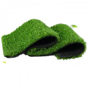 China Synthetic Green Artificial Lawn Grass Football Carpet For Landscaping 30mm supplier