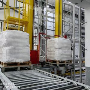 China Accuracy 1mm Pallet Stacker Auto Electric Warehouse Automated Stacker Crane wholesale