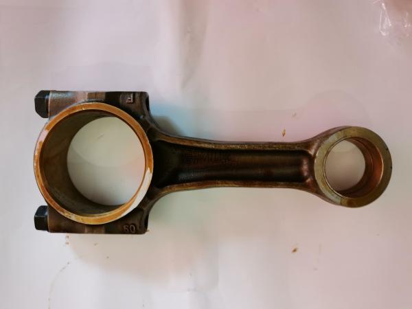 Black Engine Connecting Rod Mitsubish 6D16 Con Rod Connecting Rod With Piston