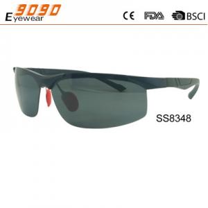 China Hot sale style sports sunglasses with plastic frame,UV 400 protection lens supplier