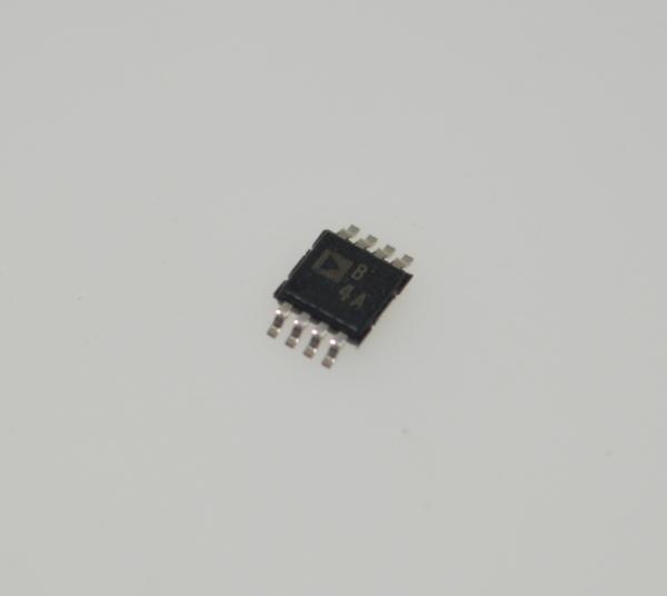 AD822ARMZ 高精度計装アンプ 1nA バイアス電流 0.3µV/°C ドリフト MSOP-8 2.2-18V -40°C～+125°C