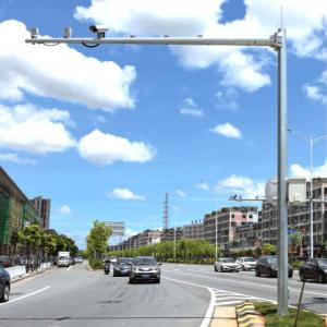 F Shape Cantilever Traffic Camera Signal Light Pole 8m Height