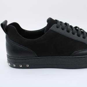 China Classic Lace Up Mens Leather Casual Shoes rubber soles embossed logo supplier