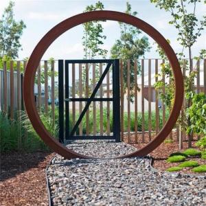 210cm Diameter Unique Design Corten Steel Moon Gate For Garden Landscaping