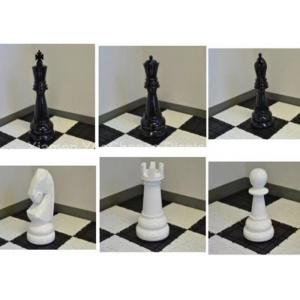 Giant Size Black And White Store Window Decorations Fiberglass Chess Set
