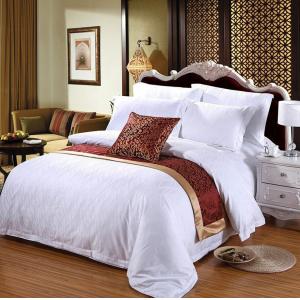 Response within 24 Hours 4pcs Satin Stitch Duvet Bedding Set for King Size Double Bed