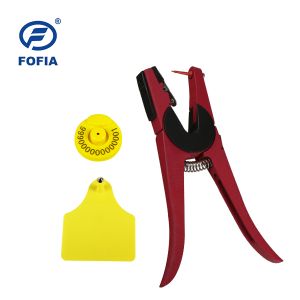 China Waterproof Solar RFID Ear Tag with 350N Tension 134.2KHz Frequency and 5 Years Warranty for Livestock Identification wholesale