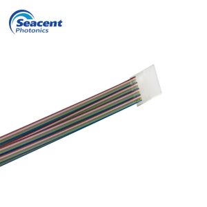 China Tipo de fibra óptica bajo ángulo de pulido del CH 3 del arsenal 64 de la pérdida de inserción del material UPC/APC supplier