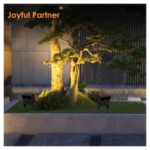 China 調整可能なIP65屋外LEDガーデン低電圧スポットライト ダイカストアルミニウム素材 正方形 130*130mm 単色 3000K wholesale