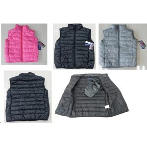 China Apparel Girls padding vests stocklots+bag(girls jackets,girls coats) supplier