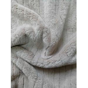 Narrow groove Faux Rabbit Fur Fabric 100% Polyester 150cm CW Or Adjustable