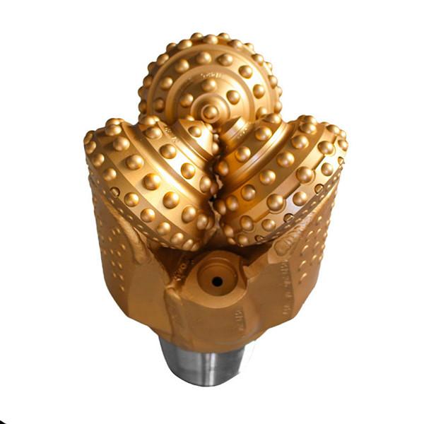 Tricone 9 1/2 インチ IADC 637 TCI 3 ローラーコーンのビット APIスペック