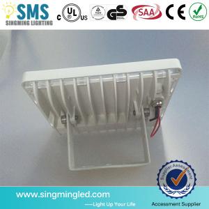 China Free sample outdoor 30w led flood light with 3years warranty CE EMC ROHS LVcertific supplier