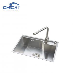 China Handmade House Single Bowl Kitchen Sinks With Faucet Stainless Steel Kitchen Sinks With Soap Dispenser supplier