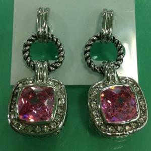 (E07) Renaissance Earrings with pink Crystal Wholesale brand Hot Jewelry Dangle Earrings