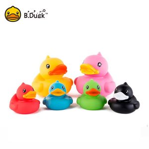 China OEM Plastic Ducks For The Bath Pvc Material BSCI ISO Certification on sale