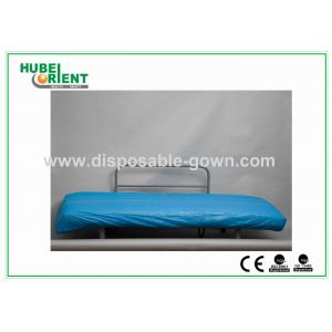 China Odorless CPE Disposable Bedsheet For Preventing Blood Pollution supplier