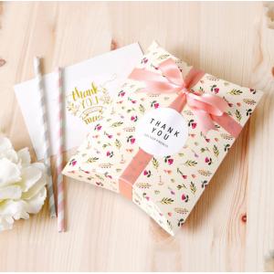 ODM Paper Food Grade Packaging Folding Pillow Shape Gift Box Small Flower Pattern