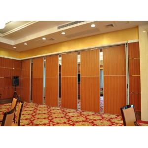 China Melamine Carpet Finish Folding Glass Partitions For Meeting Room supplier