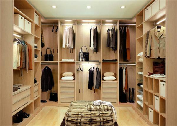 U Shaped Closet Organizers With Soft Close Drawers , modern walk in wardrobe