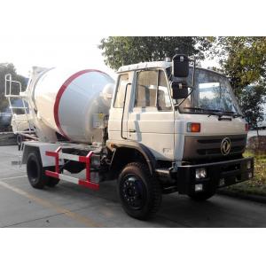 準備ができた組合せのトラックミキサに荷を積んでいる自己はDongfeng Cumminsの移動式トラックミキサのトラックをトラックで運びます
