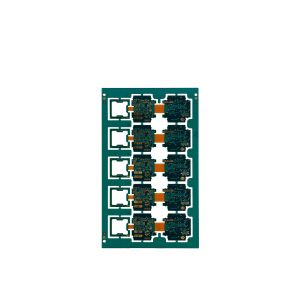 4層(2層 FPC +1層 硬いPCB +1層 FPC) レーダー用ボード
