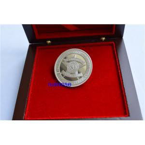 2019 new silver color commemorative coin, high-grade mirror coin with acrylic box and wooden box, glossy badge custom