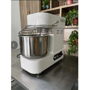 China 1.1kw Spiral Bread Mixer 10kg Professional Spiral Dough Mixer For Home supplier