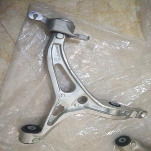 China Front Lower Control Arm For Mercedes W164 X164 1643303407 16433035047 ML GL supplier