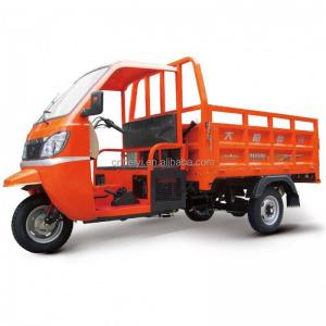 China Affordable Red Battery Operated Tricycle Tuktuk with Cabin 201-250cc Displacement supplier