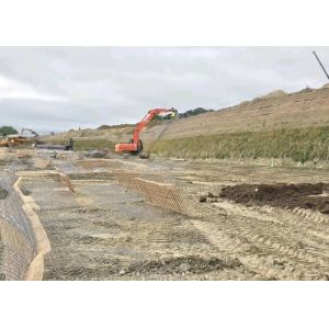 China Rock Filled 2X1X1m Weaving Mesh Welded Gabion Box wholesale