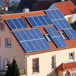 5KW MPPT Solar Hybrid Inverter For On Off Grid Solar Panel Energy System