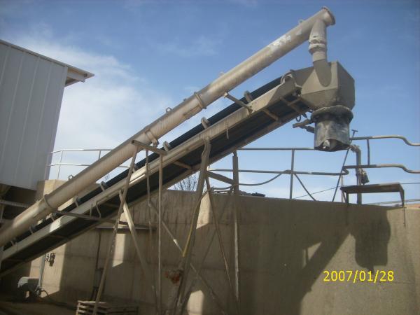 Dry Batch Concrete Plant Ready Mix Concrete Batching Plant High Productivity