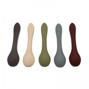 China Ergonomicall Soft Tip Training FDA Silicone Feeding Spoon For Baby supplier