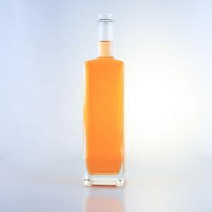 China Thick Bottom 750ml Glass Bottle for Liquor Beverage Drinks Wine Whisky Vodka Gin supplier