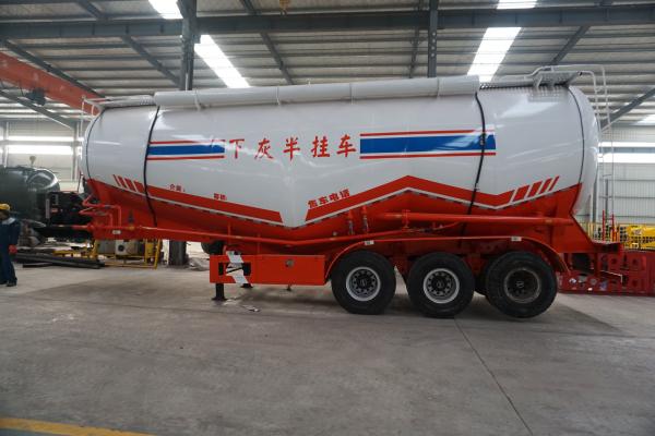 Bulk cement tank for sale |Titan Vehicle