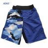 China Spandex polyester de basket-ball de grippe MMA Shorts à mailles sublimées Blanc bleu double couche wholesale