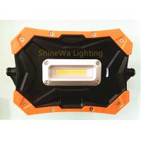 China Handheld Solar Led Work Light / 10W Yellow Solar Powered Construction Lights on sale