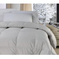 Polyester Fabric White Feather And Down Quilt Downproof  Light Weight Comforter